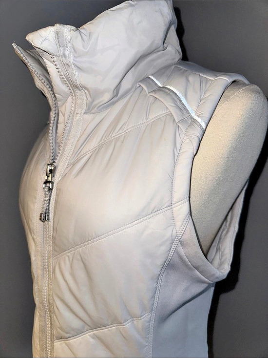 Athleta Jackets & Blazers - Athleta Rock Ridge PrimaLoft® Chevron Vest Fog Gray Medium